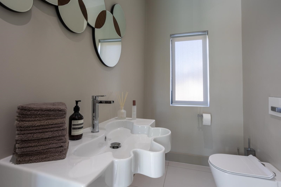 4 Bedroom Property for Sale in Paarl Western Cape